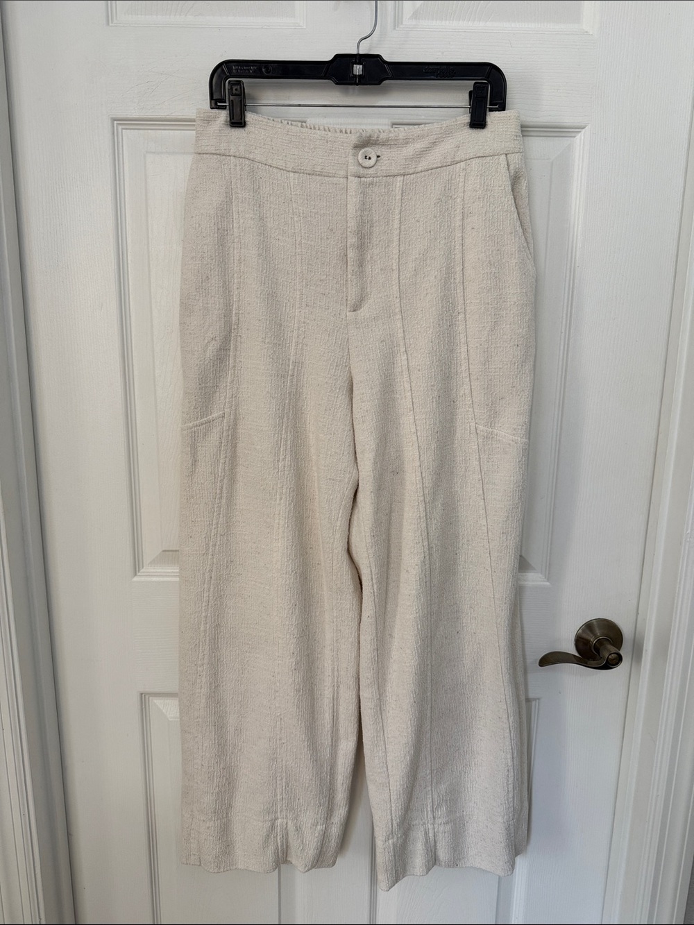 Farm Rio women’s Cream Wide-Leg Textured Pull-On Pants